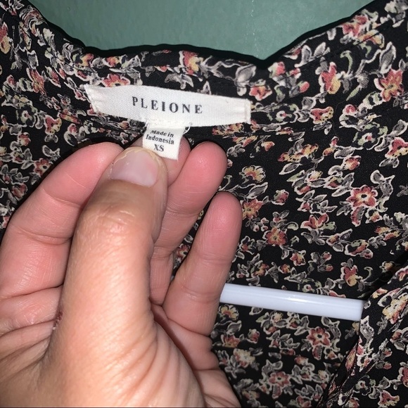 Pleione Floral Print Blouse - Picture 6 of 10